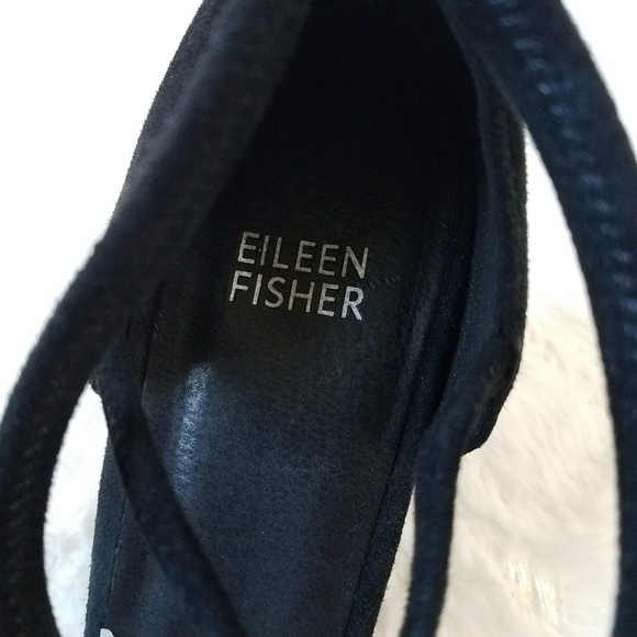 EILEEN FISHER Tilda Stacked Heel Pumps in Black with Dust Bag - Picture 6 of 8